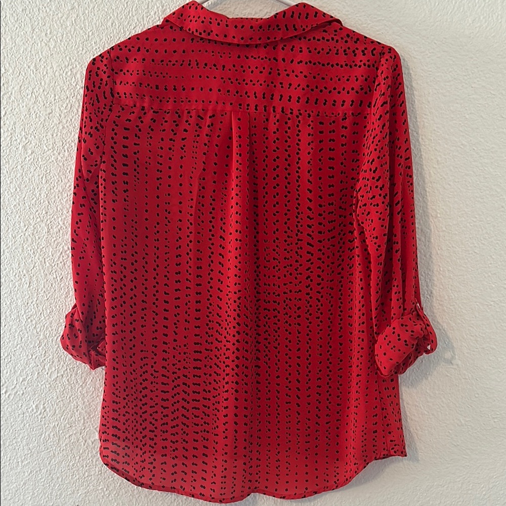 Red patterned Button-Up Blouse - Picture 5 of 5